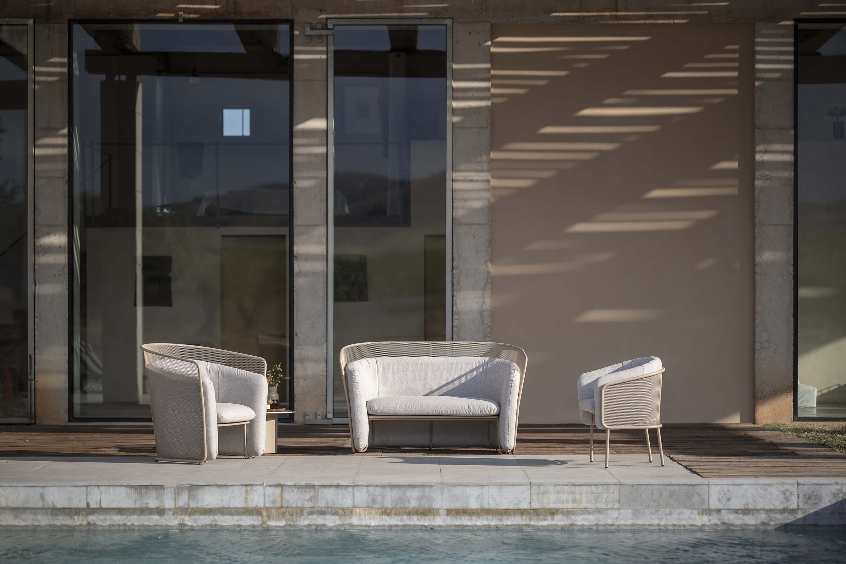 kolekce venkovního nábytku Slide (Lucie Koldová) kolekce venkovního nábytku Slide (Lucie Koldová)