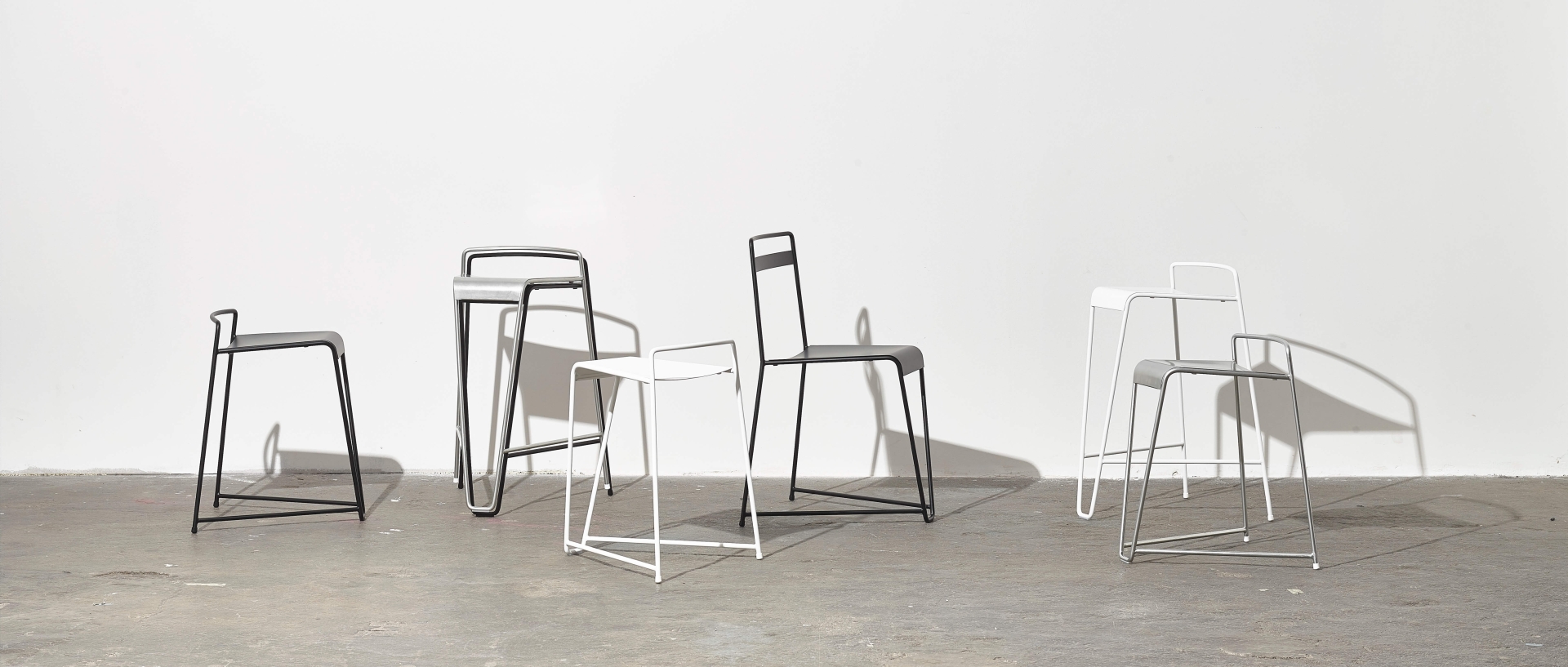 UM collection of seating furniture (Jiří Pelcl, Michal Malášek) UM collection of seating furniture (Jiří Pelcl, Michal Malášek)