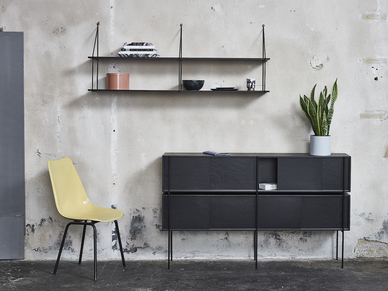 2017 collections of products (DECHEM, Michal Malášek, Jáchym Kliment, Lenka Míková) 2017 collections of products (DECHEM, Michal Malášek, Jáchym Kliment, Lenka Míková)